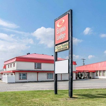 Econo Lodge New Liskeard Exterior foto