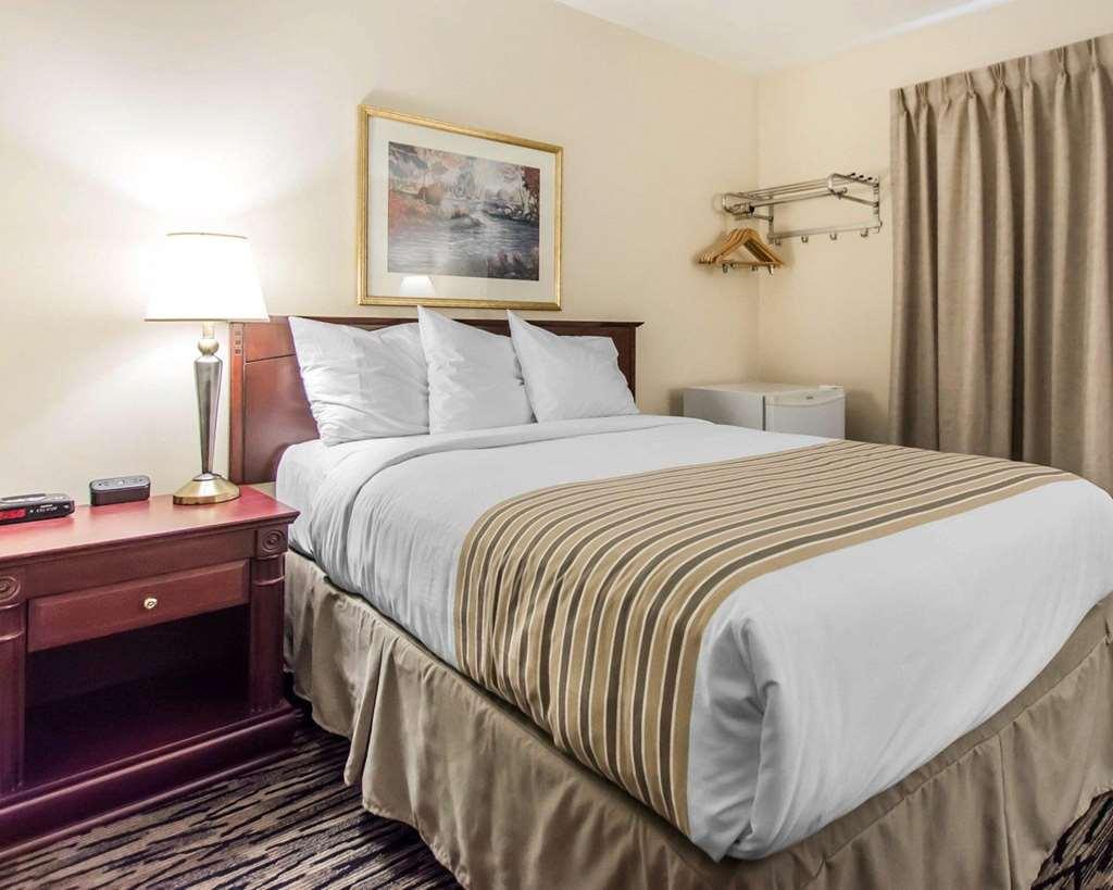 Econo Lodge New Liskeard Habitación foto