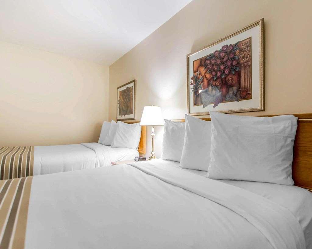 Econo Lodge New Liskeard Habitación foto